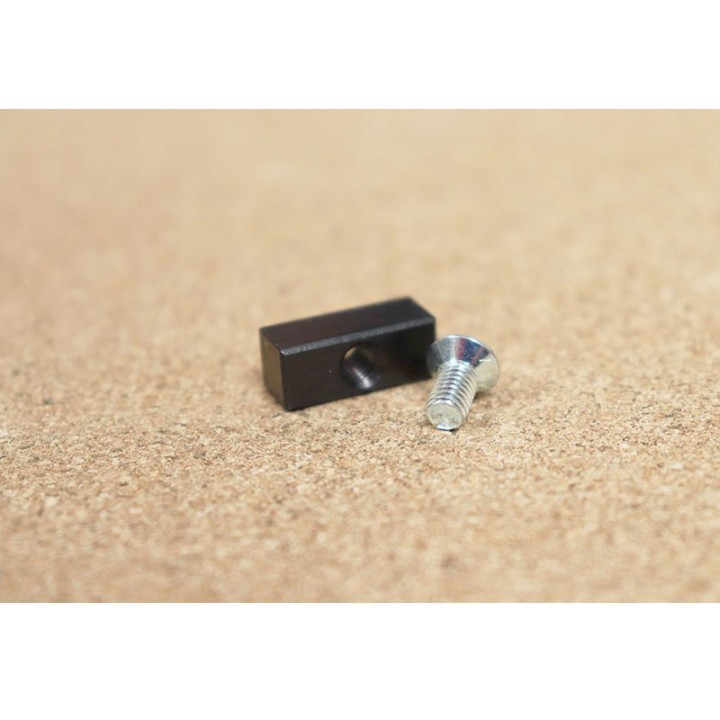 Clip de cristal para hogar 700 - 20 x 8 x 8 mm (venta por unidad con un tornillo) - Capska